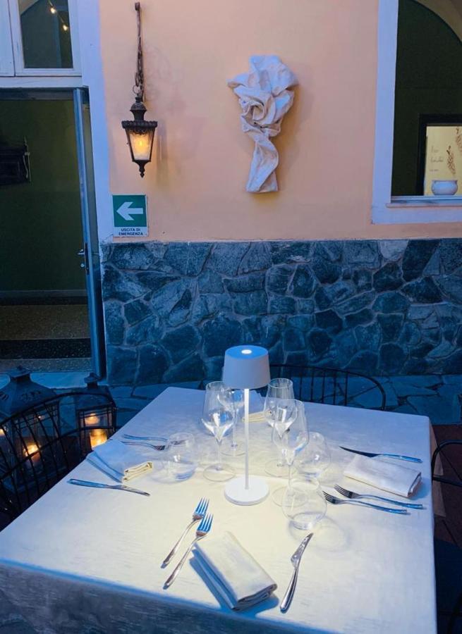 Hotel Relais Real Collegio Noli Zewnętrze zdjęcie